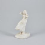 1566 4254 FIGURINE